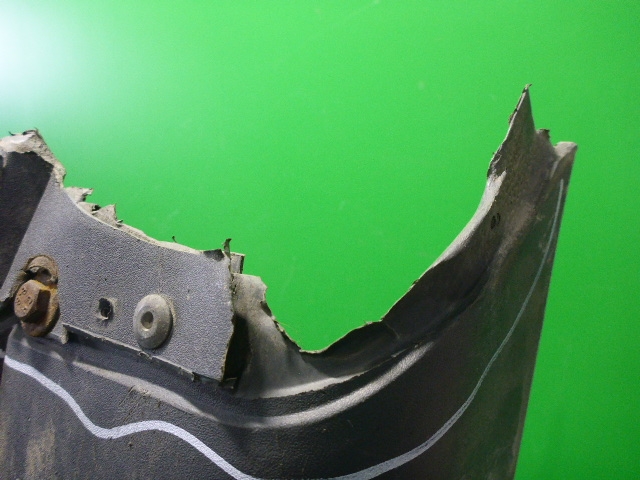 Крыло заднее передняя часть