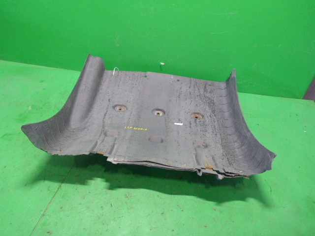 Крыло заднее передняя часть