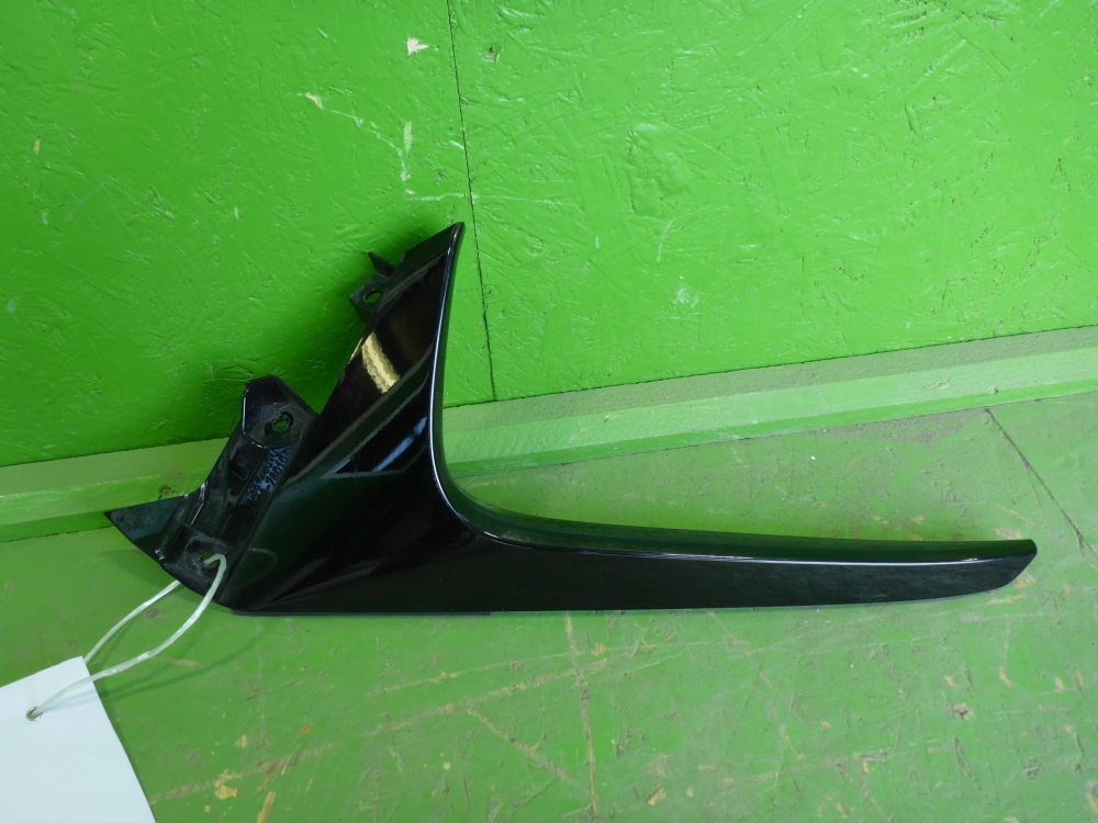 Накладка двери багажника