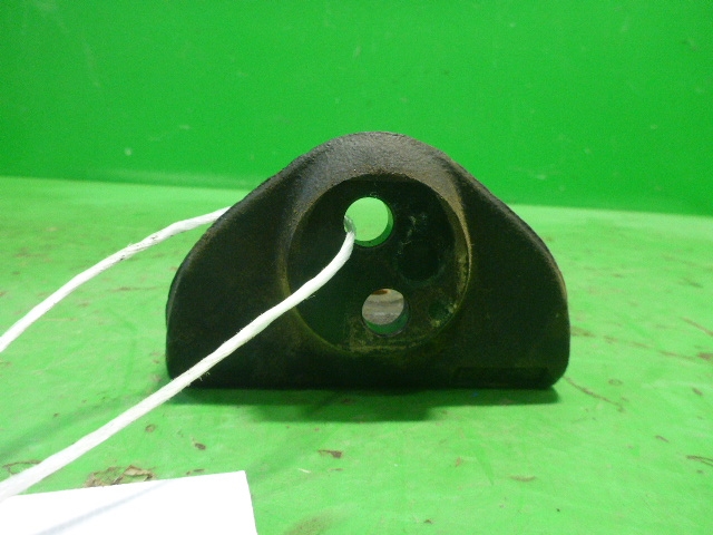 Кронштейн двигателя правый