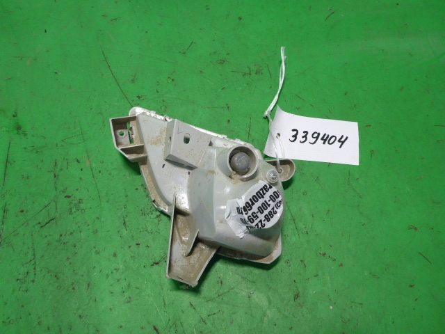 Фонарь задний в бампер левый