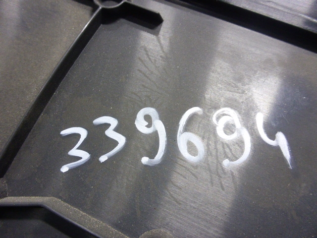 Обшивка двери задней правой