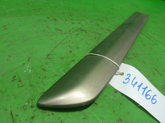 Накладка двери задней правой