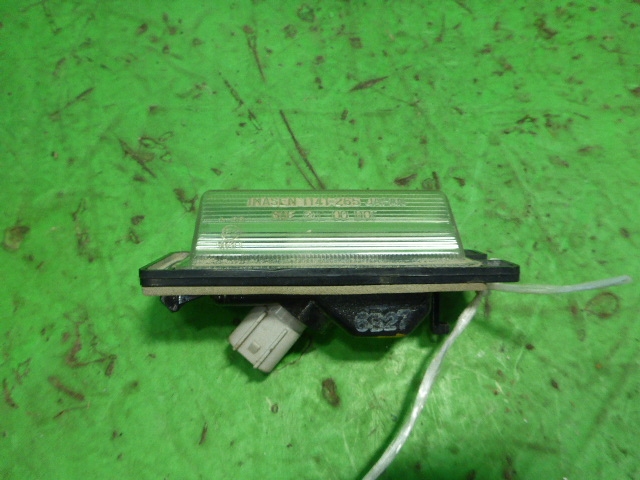 Фонарь подсветки номера