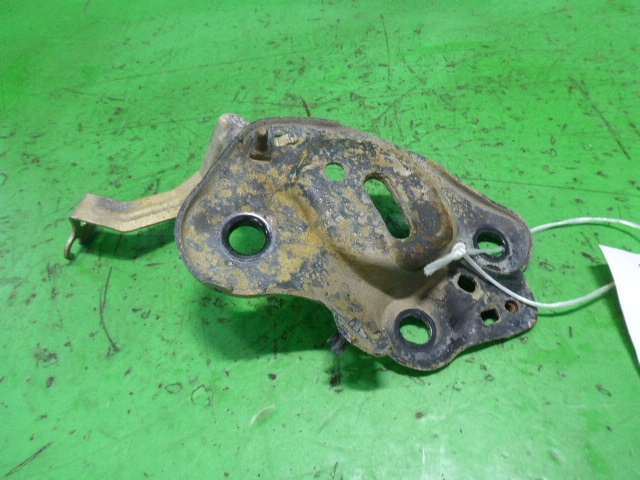 Кронштейн (сопут. товар)