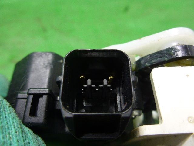 Замок двери задней правой