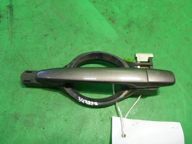 Ручка двери задней наружная левая