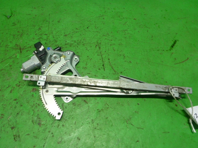 Стеклоподъемник электр. передний правый