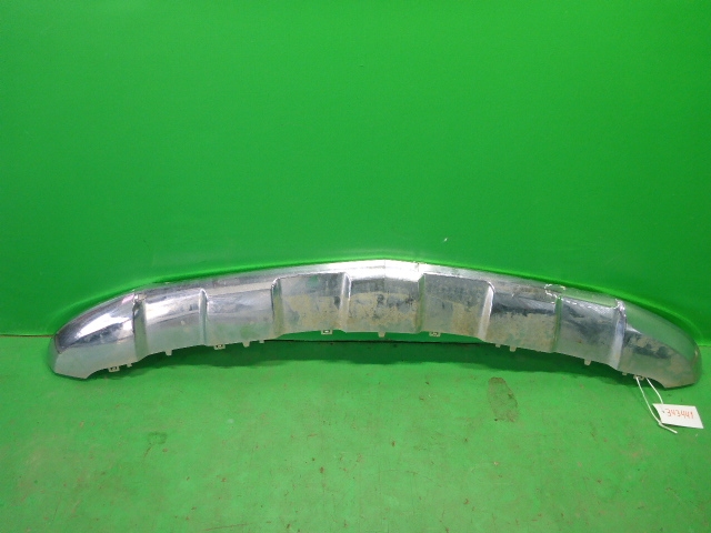 Накладка переднего бампера