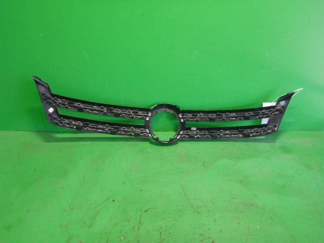 Накладка на решетку радиатора