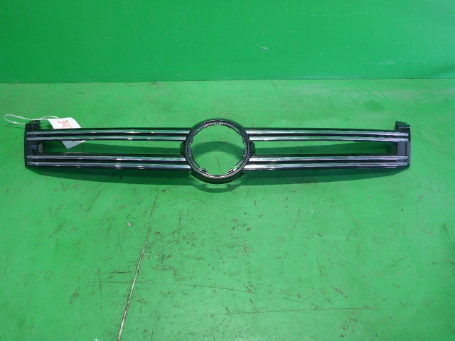 Накладка на решетку радиатора