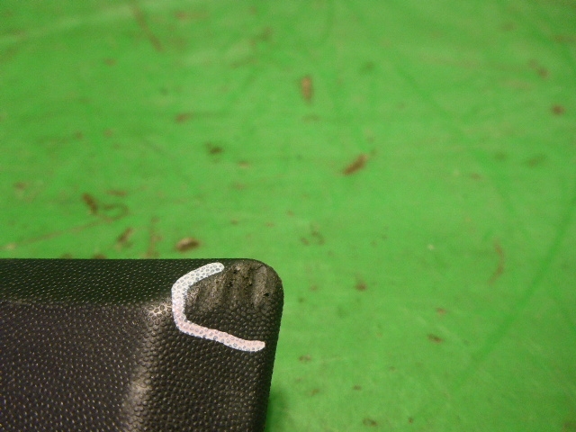 Накладка переднего крыла левого