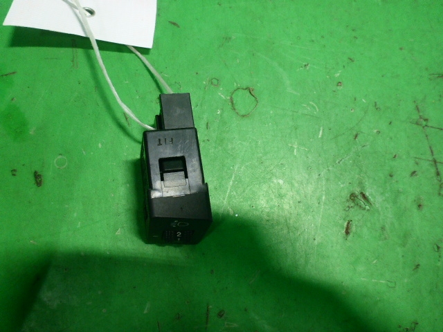 Кнопка корректора фар