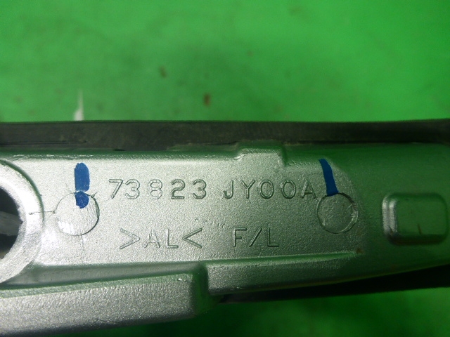 Рейлинг (релинг) левый (планка на крышу)