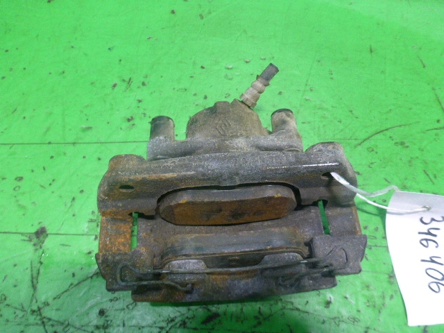 Суппорт передний правый