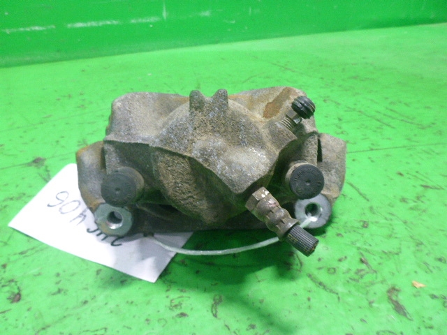 Суппорт передний правый