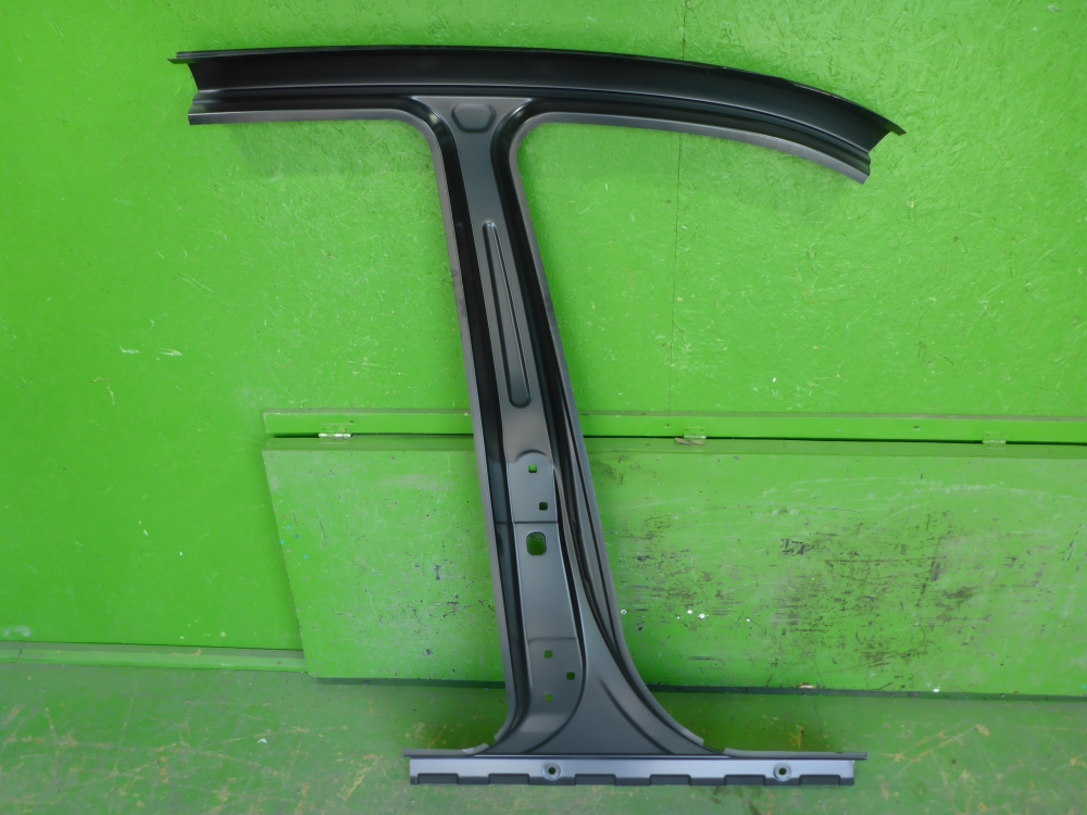 Порог со стойкой левый