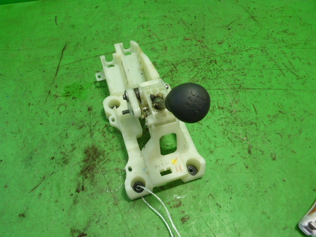 Кулиса МКПП / АКПП