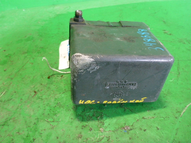 Насос подъема кабины