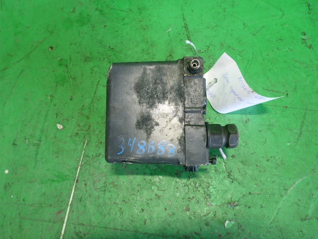 Насос подъема кабины