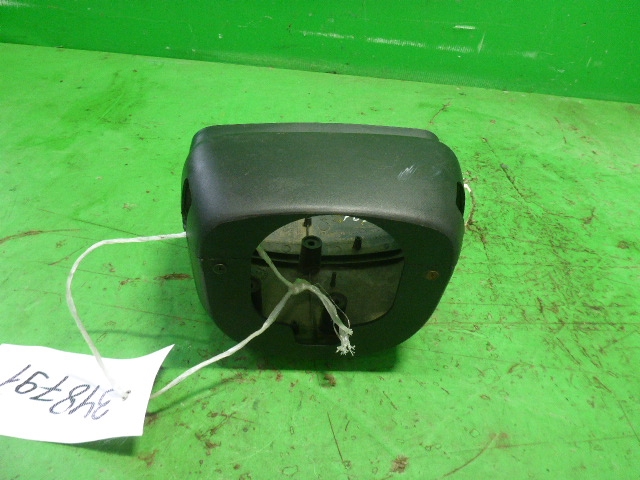 Кожух рулевой колонки