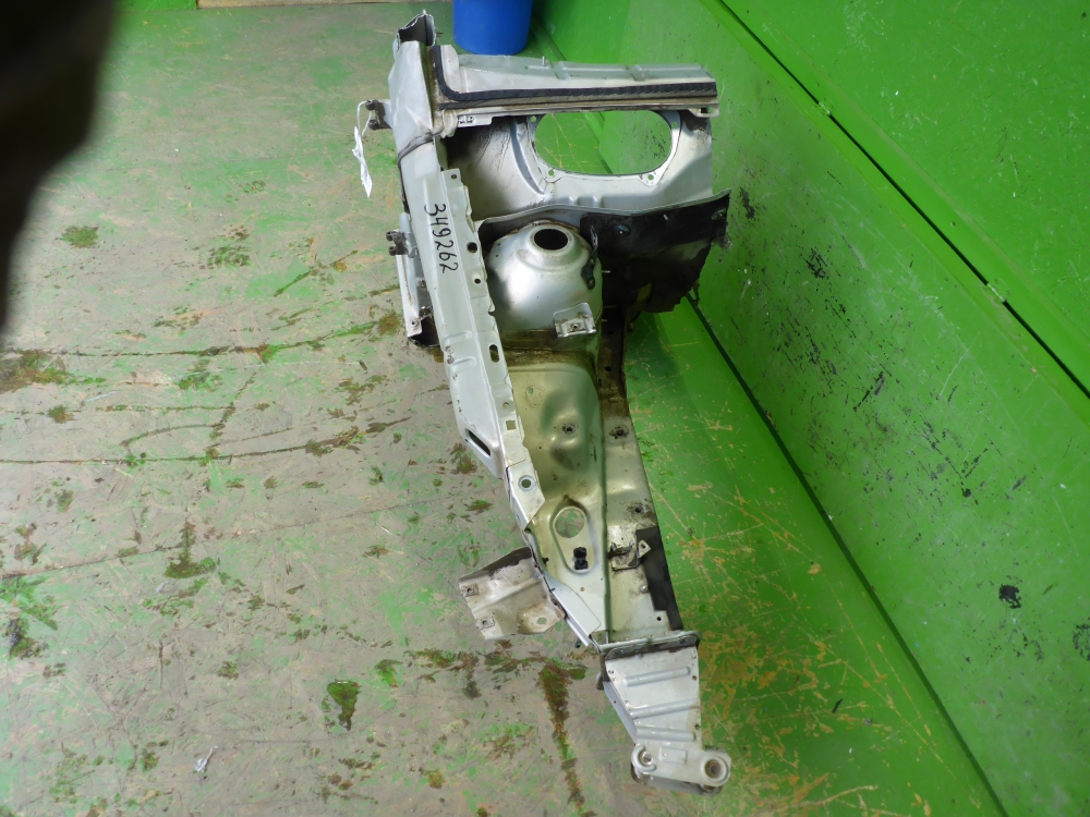 Лонжерон передний правый