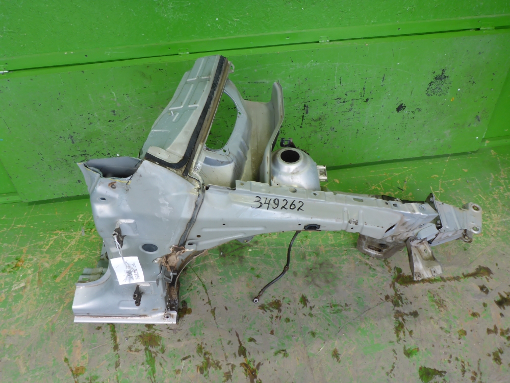 Лонжерон передний правый