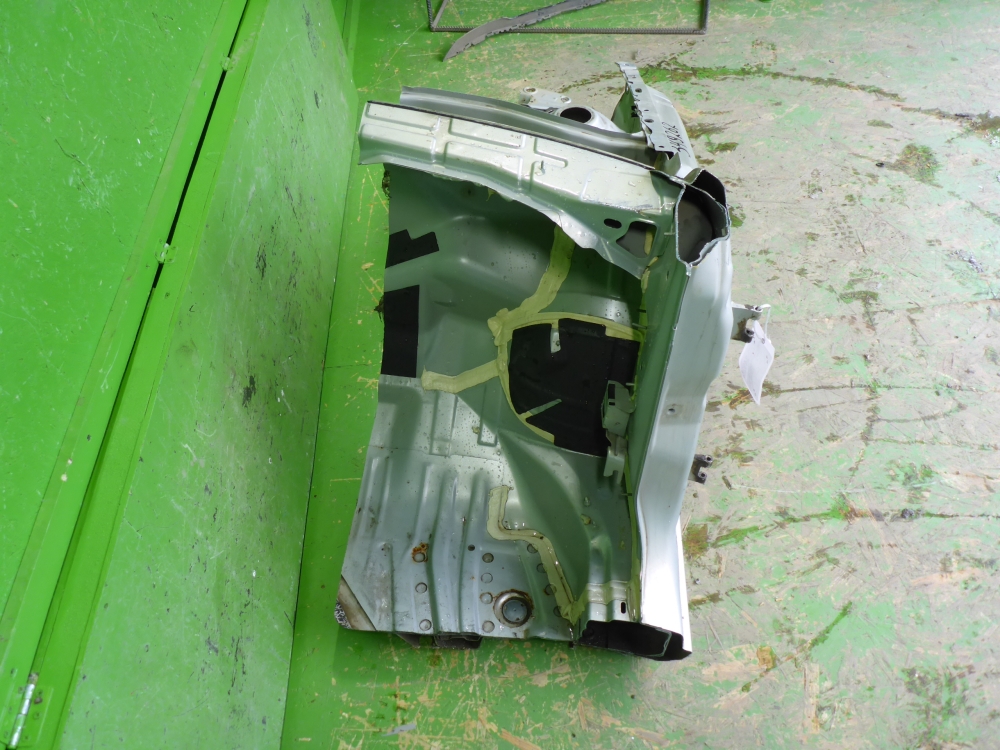 Лонжерон передний правый