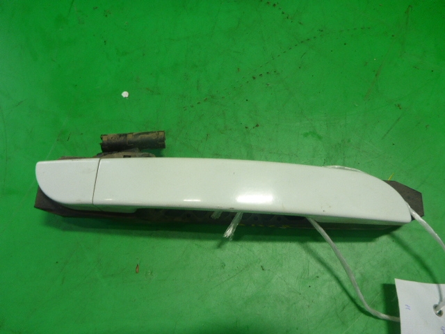 Ручка двери задней наружная