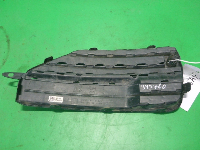 Решетка в бампер левая