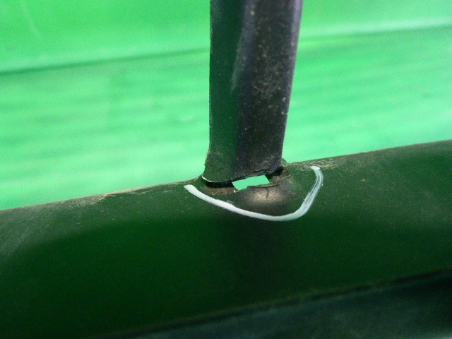 Решетка в бампер центральная