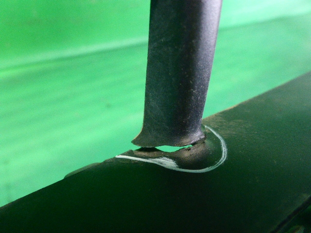 Решетка в бампер центральная