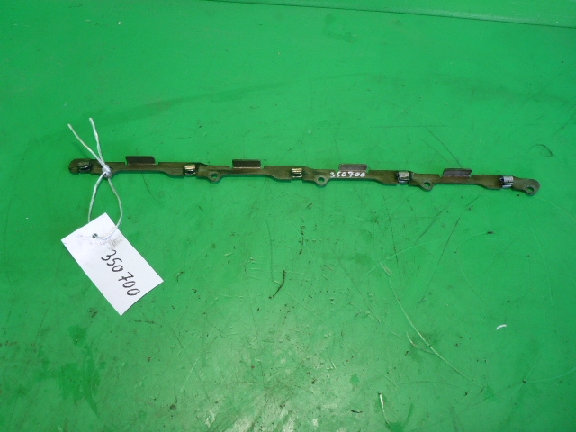 Кронштейн (сопут. товар)