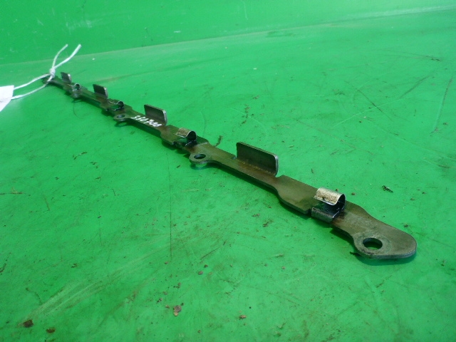 Кронштейн (сопут. товар)