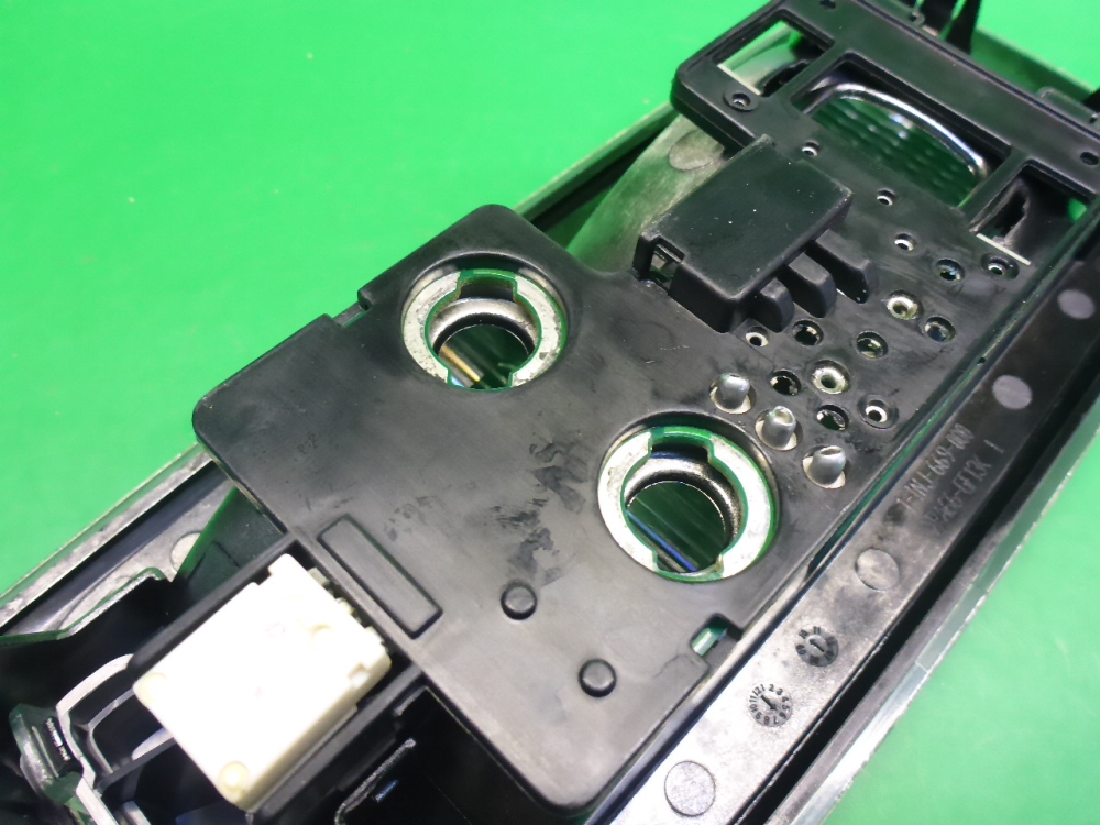 Плафон салонный