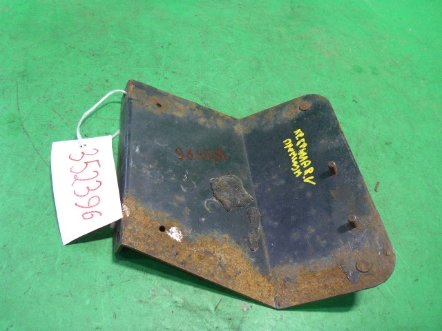 Кронштейн крепления крыла