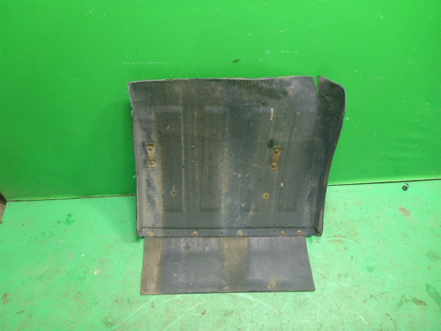 Крыло заднее левое задняя часть