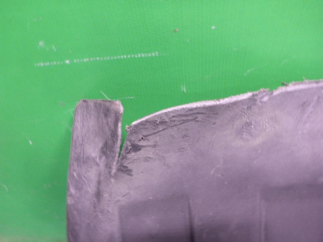 Крыло заднее левое задняя часть