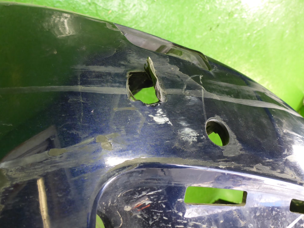 Бампер передний