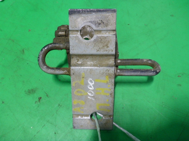 Петля двери передней левой нижняя