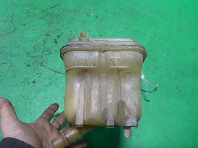 Бачок расширительный