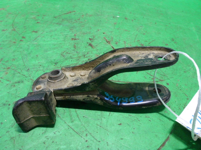 Кронштейн двигателя задний