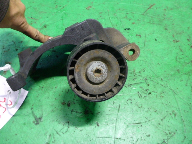 Кронштейн генератора