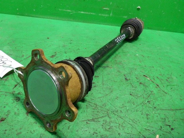 Полуось задняя правая