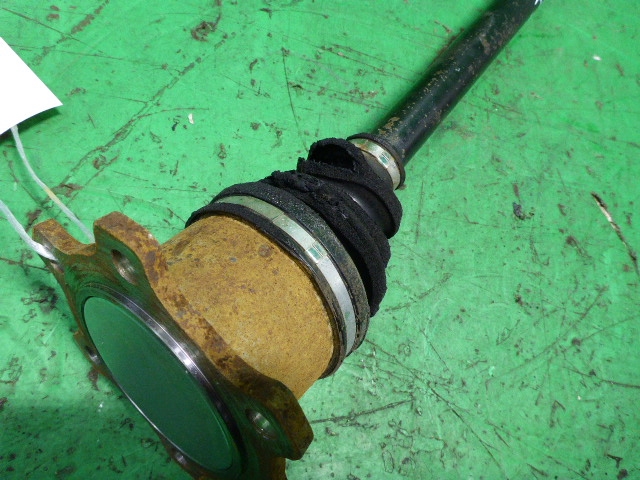 Полуось задняя правая