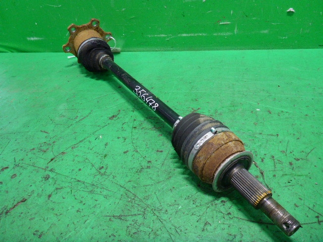 Полуось задняя правая