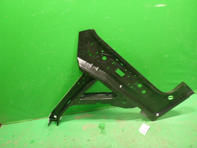 Кузовной элемент