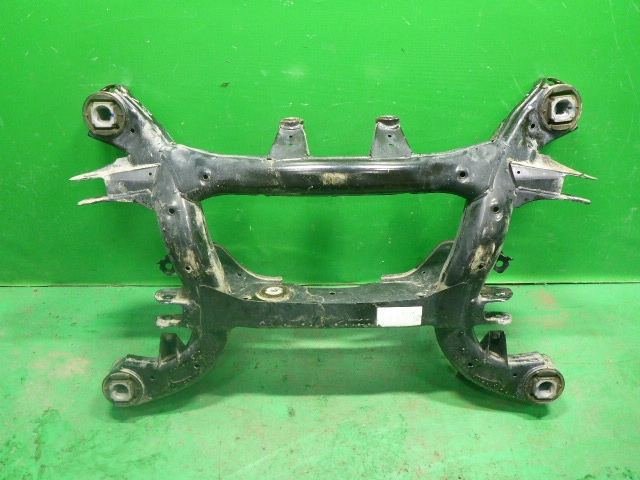 Балка задняя