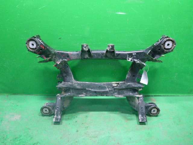 Балка задняя