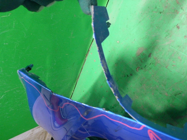 Бампер передний